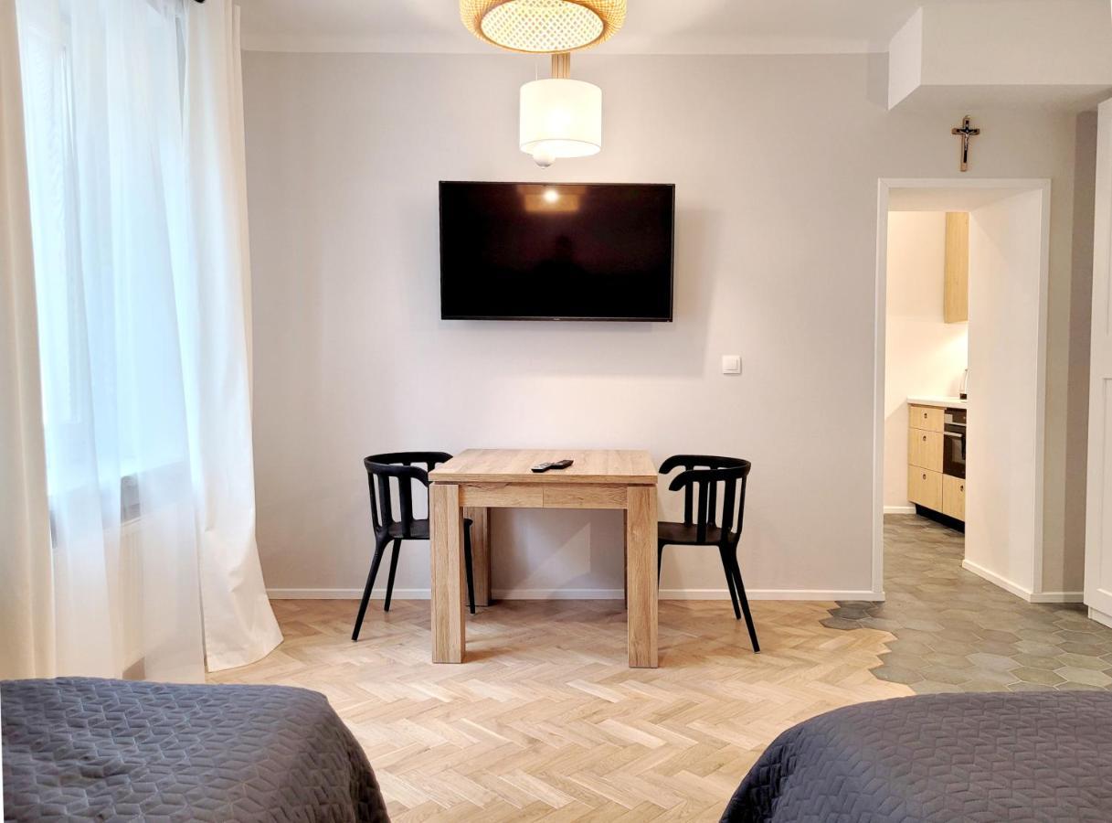Kana - Stylish Apartment In Krakow Pomorska - Close, Wifi, Smart Tv Cracovia Esterno foto