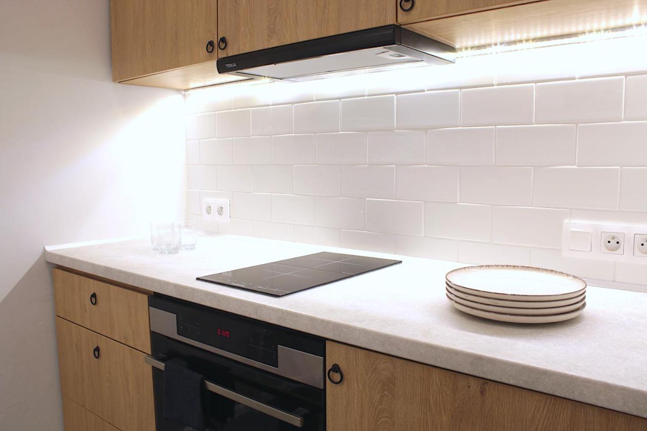 Kana - Stylish Apartment In Krakow Pomorska - Close, Wifi, Smart Tv Cracovia Esterno foto